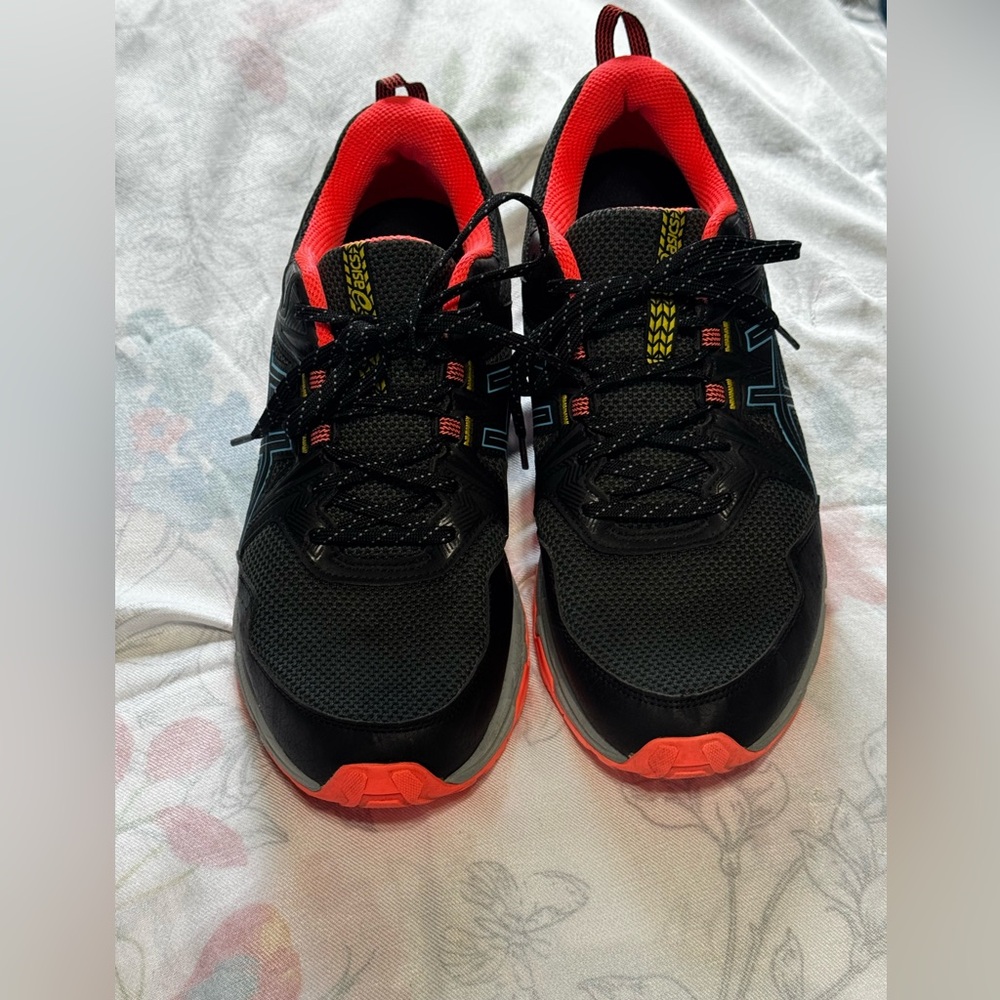 ASICS Women's Gel-Venture 8 Running Shoe size 12 Black/Digital Aqua